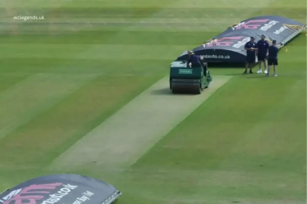 Headingley Leeds to Host 4 WCL T20 Blockbusters 12 Headingley, Leeds Pitch